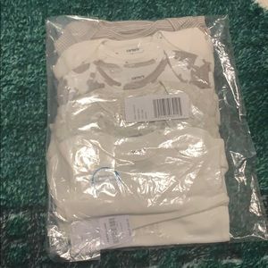 6 long sleeve baby bodysuits